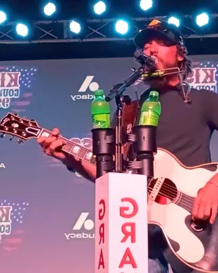 Chris Janson Ridgefield