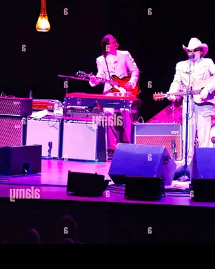 Dwight Yoakam