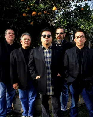 Los Lobos Ridgefield