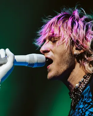 Machine Gun Kelly Ridgefield